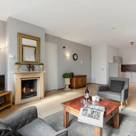 Hotel Landal Kasteeldomein De Cauberg *